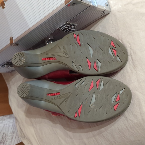 Merrell Evera Pump from the Cycling Collection - Picture 5 of 8